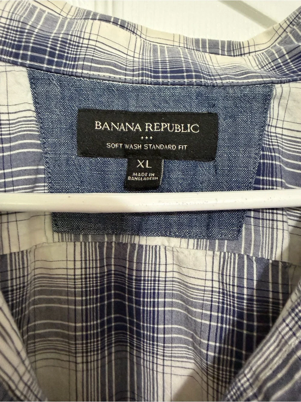 Banana Republic Blue and White Plaid Short-Sleeve Button-Down
